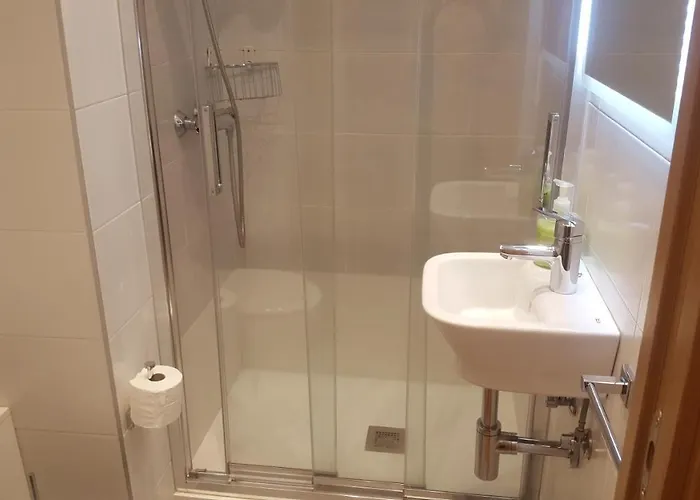 Amplio Y A Pie De Playa La Concha 산세바스티안